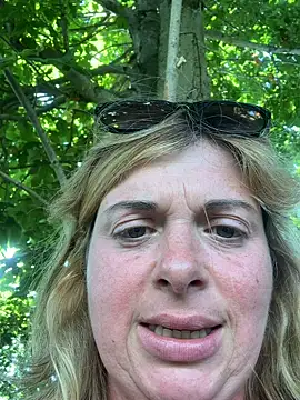 Lombada online show from June 2026 03:45:01 PM