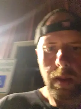 Snapshot of Okie2669 chatting on April 2026 11:06:01 AM Okie2669 online show from April 2026 11:06:01 AM