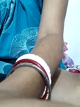 miss-Riy online show from May 2026 06:23:02 PM