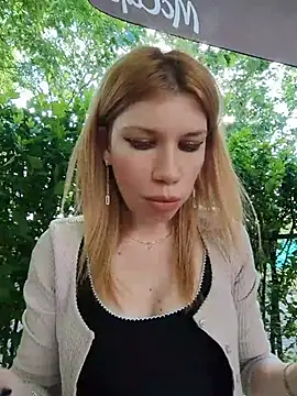 EvaRush online show from May 2026 02:57:02 PM