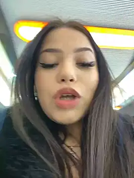 Snapshot of Chloe__Moon chatting on December 2024 11:19:01 AM Chloe Moon online show from December 2024 11:19:01 AM