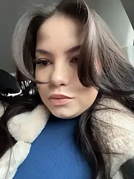 Chloe  Moon online show from December 2025 12:14:01 PM