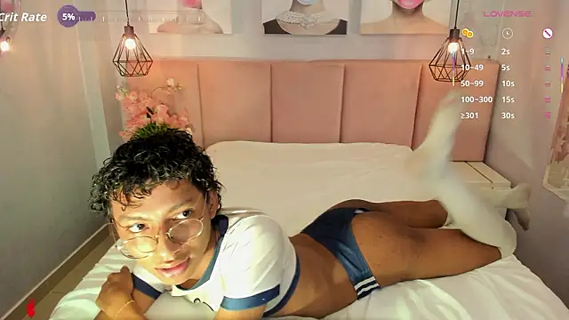 Snapshot of Angel__sweet18 chatting on February 2026 02:53:01 AM Angel sweet18 online show from February 2026 02:53:01 AM