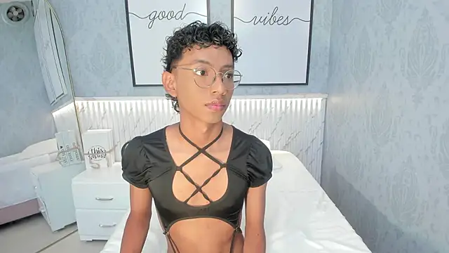 Snapshot of Angel__sweet18 chatting on February 2026 09:11:01 PM Angel sweet18 online show from February 2026 09:11:01 PM