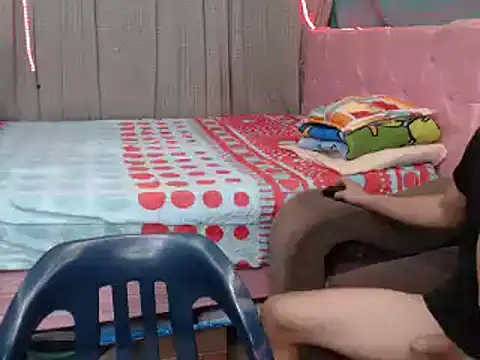 mom son dirty online show from January 2025 03:49:01 PM