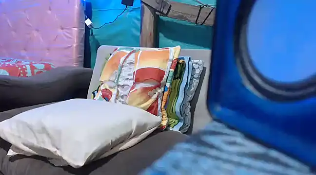 mom son dirty online show from March 2025 12:07:02 AM