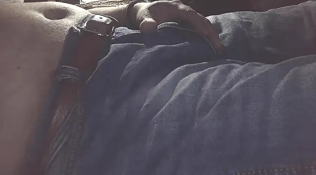 Snapshot of briefsguy4life@xh chatting on March 2025 04:15:02 AM briefsguy4lifexh online show from March 2025 04:15:02 AM