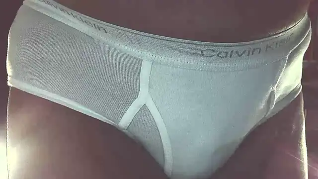 Snapshot of briefsguy4life@xh chatting on November 2025 03:48:01 AM briefsguy4lifexh online show from November 2025 03:48:01 AM