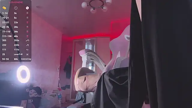 Dani RedheaDevil online show from January 2026 06:28:02 AM