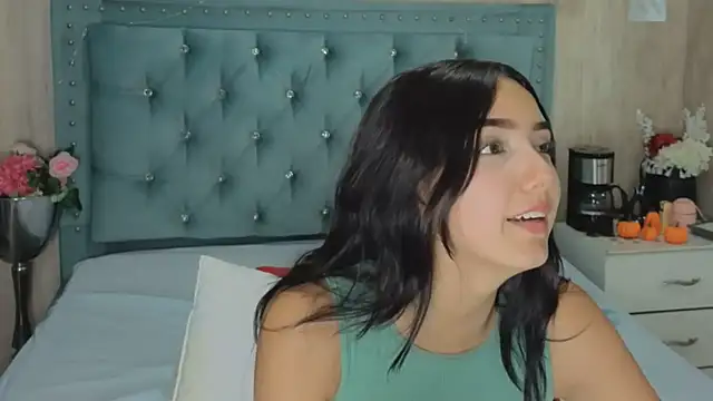 Marcelaa fox online show from July 2026 08:52:02 PM