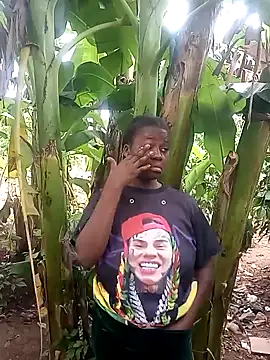 Black juicy24 online show from February 2025 01:55:01 PM