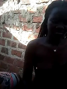 Black juicy24 online show from February 2025 02:02:01 PM