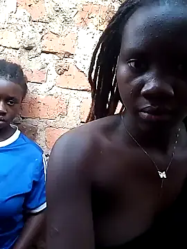 Black juicy24 online show from February 2025 02:59:01 PM