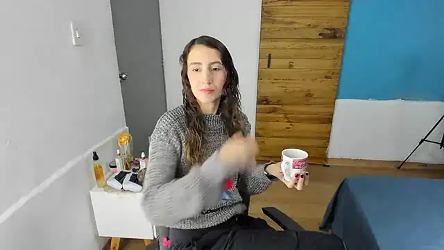 RachelJones  online show from July 2026 12:25:01 PM