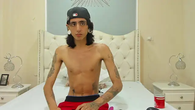 Snapshot of Matthew_Dixonn chatting on December 2024 06:31:02 AM Matthew Dixonn online show from December 2024 06:31:02 AM