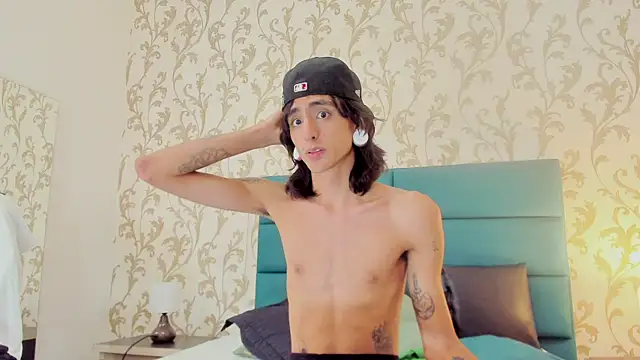 Snapshot of Matthew_Dixonn chatting on December 2024 02:12:02 AM Matthew Dixonn online show from December 2024 02:12:02 AM