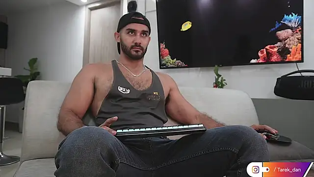 orion1993 online show from April 2026 10:49:01 PM