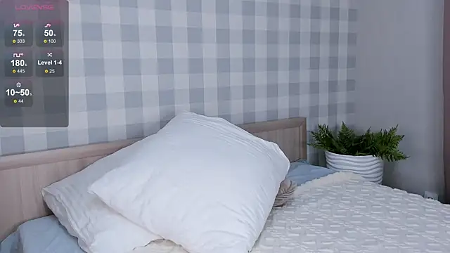 Butterflys1268 online show from December 2024 09:11:02 PM