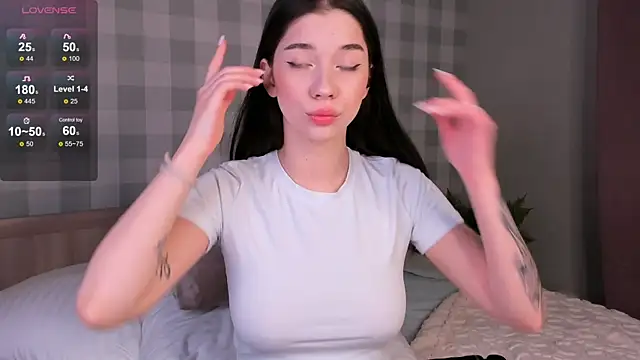 Butterflys1268 online show from January 2025 01:21:01 AM