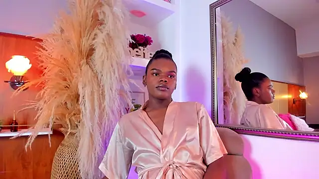 CamiEstrada online show from February 2025 09:18:02 PM