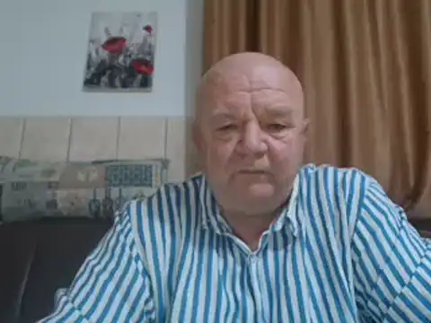 Snapshot of fullballs6 chatting on December 2024 03:25:02 AM fullballs6 online show from December 2024 03:25:02 AM