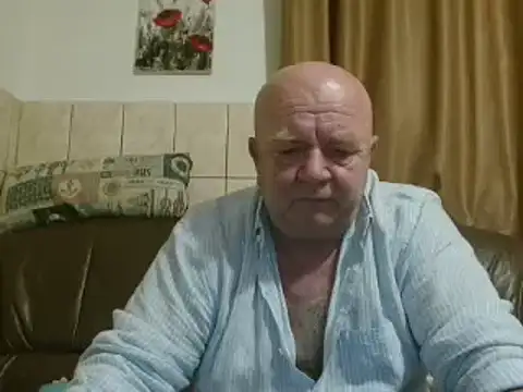 Snapshot of fullballs6 chatting on January 2025 03:11:01 AM fullballs6 online show from January 2025 03:11:01 AM