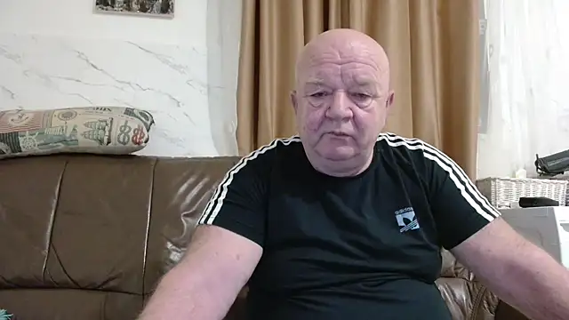 Snapshot of fullballs6 chatting on February 2026 03:14:02 AM fullballs6 online show from February 2026 03:14:02 AM