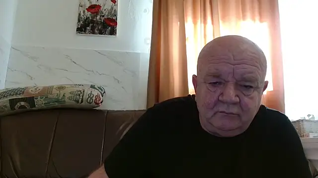 Snapshot of fullballs6 chatting on February 2026 06:53:01 AM fullballs6 online show from February 2026 06:53:01 AM