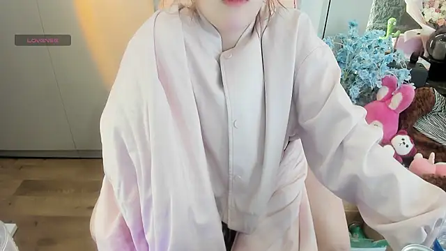 Snapshot of _Dau_ chatting on December 2024 02:28:02 PM Dau online show from December 2024 02:28:02 PM