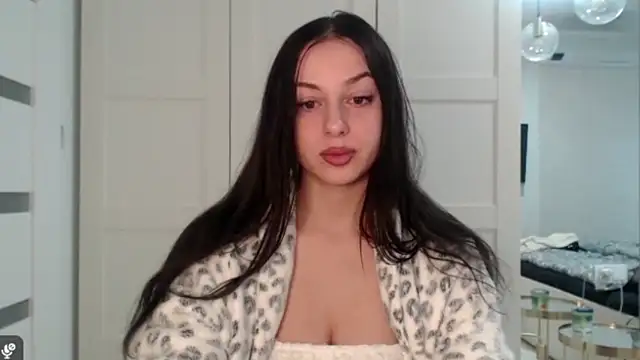 courtneyPerfect online show from February 2026 08:20:01 AM