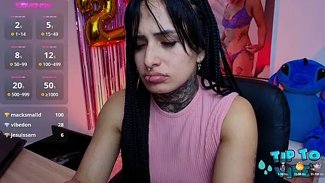 Snapshot of TinnaDawsom chatting on March 2025 05:31:01 AM TinnaDawsom online show from March 2025 05:31:01 AM