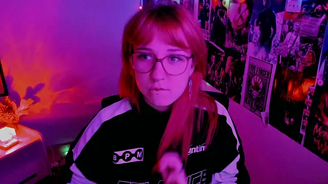 Snapshot of Rudy_02 chatting on September 2025 05:25:01 PM Rudy 02 online show from September 2025 05:25:01 PM