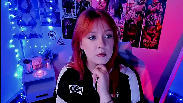 Snapshot of Rudy_02 chatting on October 2025 07:52:01 PM Rudy 02 online show from October 2025 07:52:01 PM