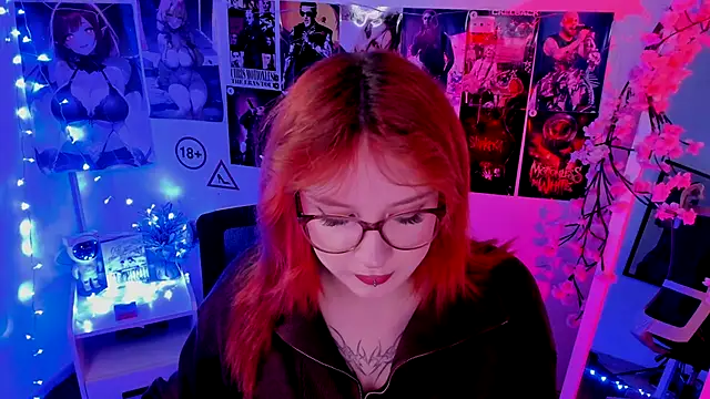 Rudy 02 online show from November 2025 07:57:01 PM