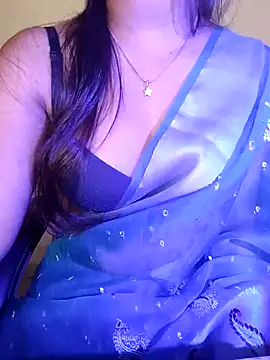 QueenOfHeart 07 online show from January 2025 04:37:02 PM