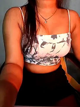 QueenOfHeart 07 online show from March 2025 03:18:02 AM