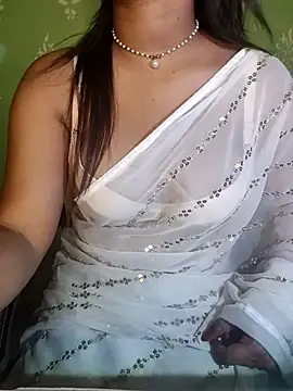 QueenOfHeart 07 online show from October 2025 06:52:01 PM