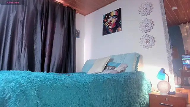 Valerysensitive online show from October 2025 09:36:01 PM