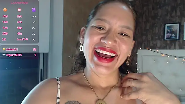 samantha  karolstone online show from December 2024 05:34:01 AM