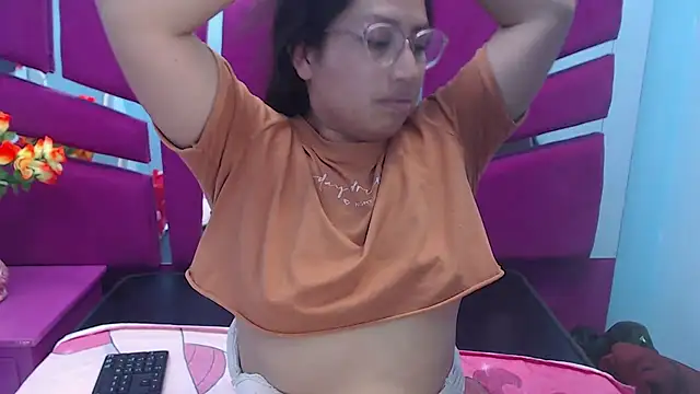 Miaa Smiith  online show from March 2025 07:38:01 PM