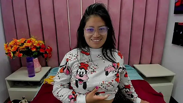 Miaa Smiith  online show from September 2025 03:10:02 AM