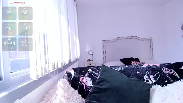 HannaKim online show from December 2024 05:40:02 PM