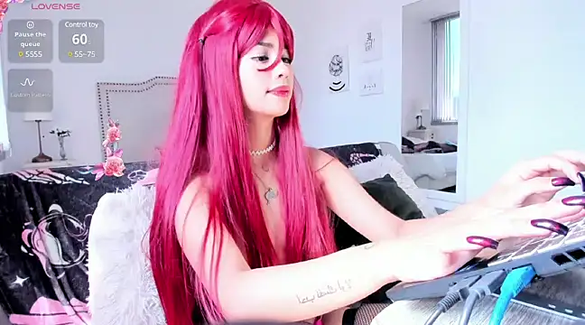 HannaKim online show from December 2024 05:18:02 PM