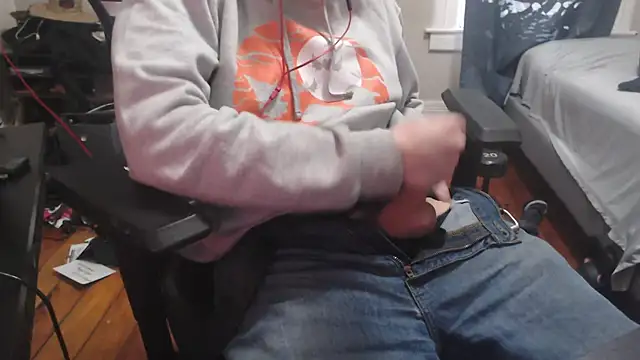 Snapshot of chicostick413 chatting on December 2024 06:13:01 PM chicostick413 online show from December 2024 06:13:01 PM