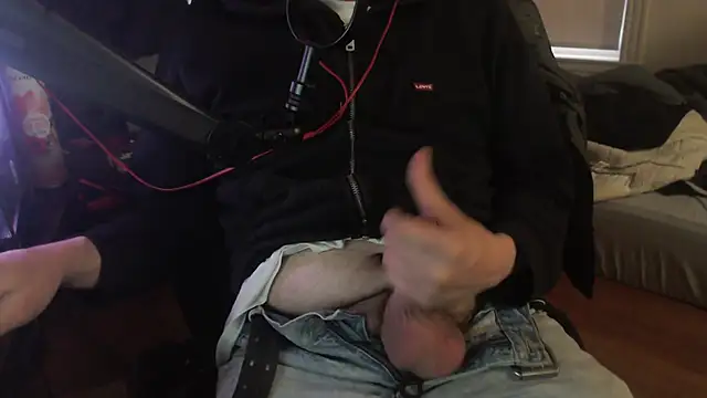 Snapshot of chicostick413 chatting on March 2025 09:07:02 PM chicostick413 online show from March 2025 09:07:02 PM