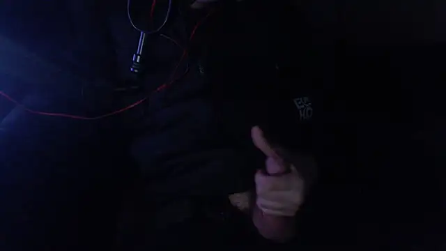 Snapshot of chicostick413 chatting on March 2025 02:41:02 AM chicostick413 online show from March 2025 02:41:02 AM