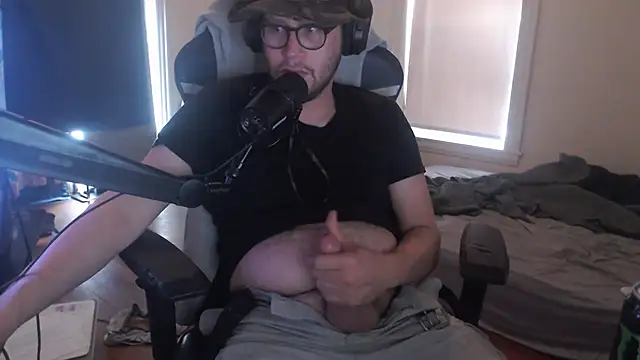 Snapshot of chicostick413 chatting on September 2025 04:45:01 PM chicostick413 online show from September 2025 04:45:01 PM