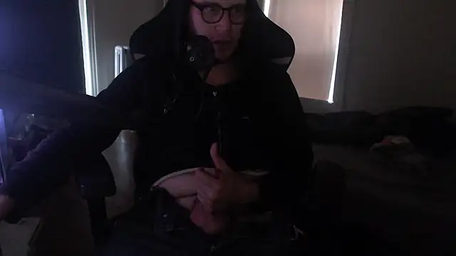 Snapshot of chicostick413 chatting on October 2025 05:35:01 PM chicostick413 online show from October 2025 05:35:01 PM