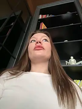 Snapshot of justmila chatting on December 2024 11:44:01 AM justmila online show from December 2024 11:44:01 AM