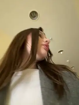 Snapshot of justmila chatting on December 2024 01:51:01 PM justmila online show from December 2024 01:51:01 PM